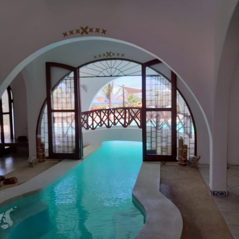 Palatial 4 Acre Watamu Beach Villa